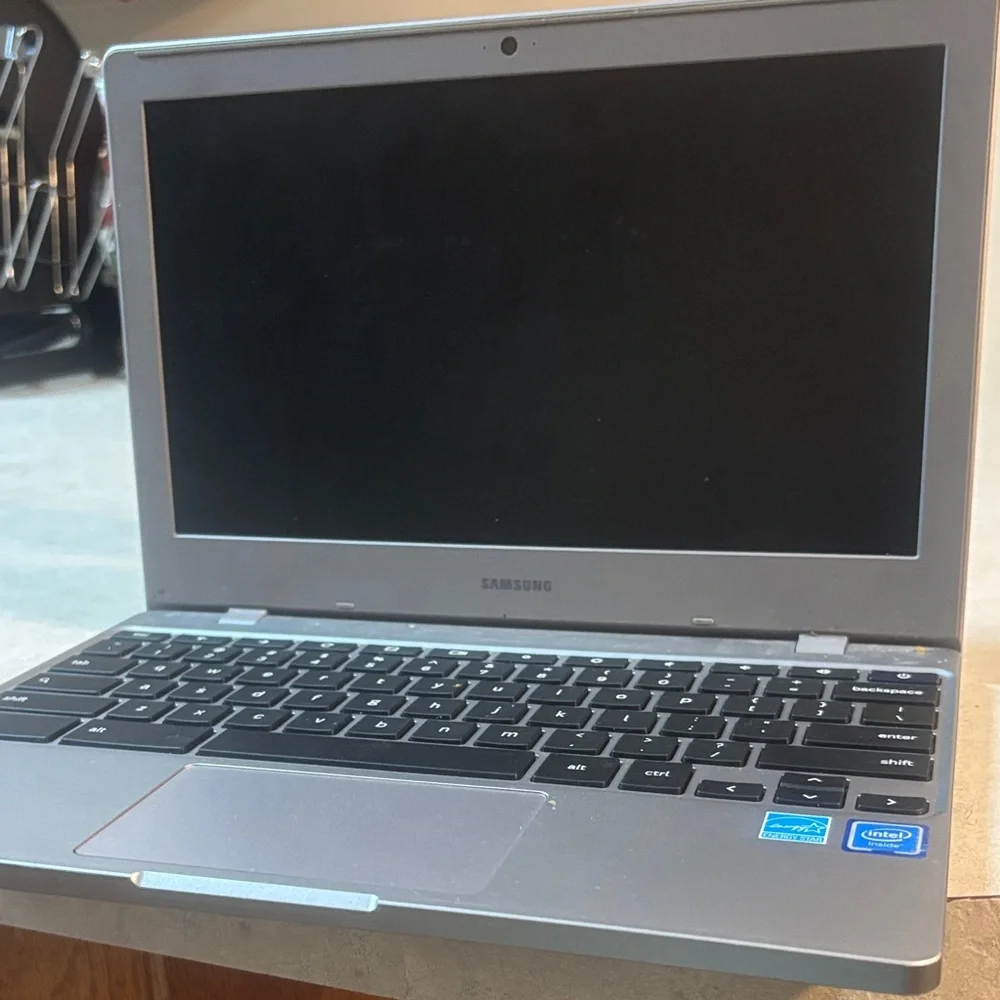 Samsung Silver Laptop
